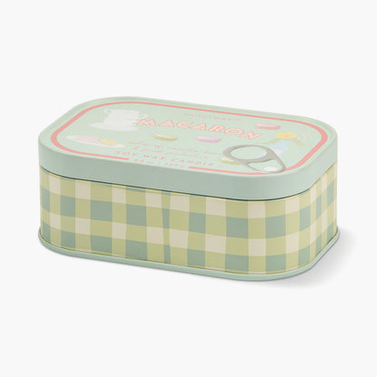 נר: Bistro Tin, Macaron