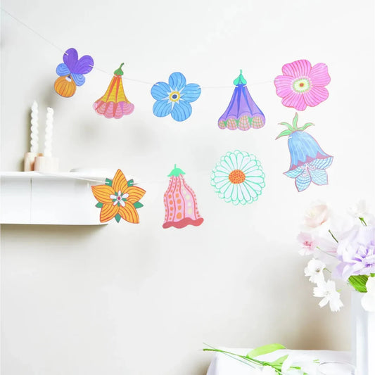 גרילנדה: Midsommar Magic Flowers