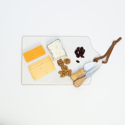 קרש קרמיקה עם רצועת עור