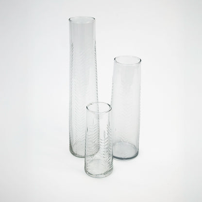 אגרטל צילנדר מעוטר בשלושה גדלים