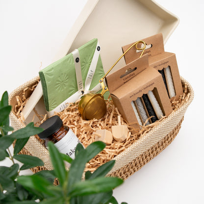 מארז  - ״הנרות הללו״