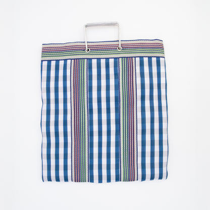 סל פסים כחול עם ידיות ברזל