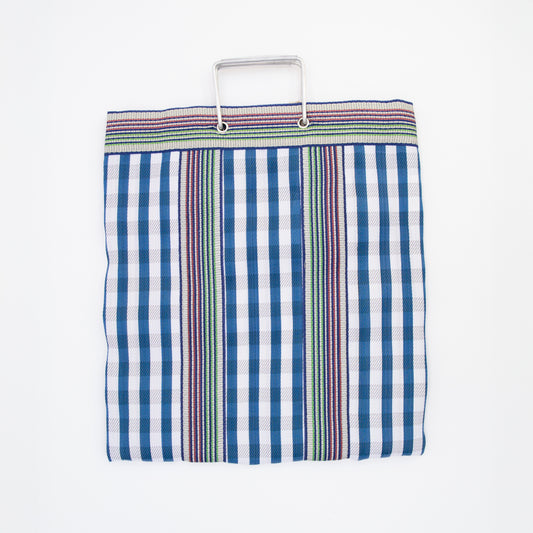 סל פסים כחול עם ידיות ברזל