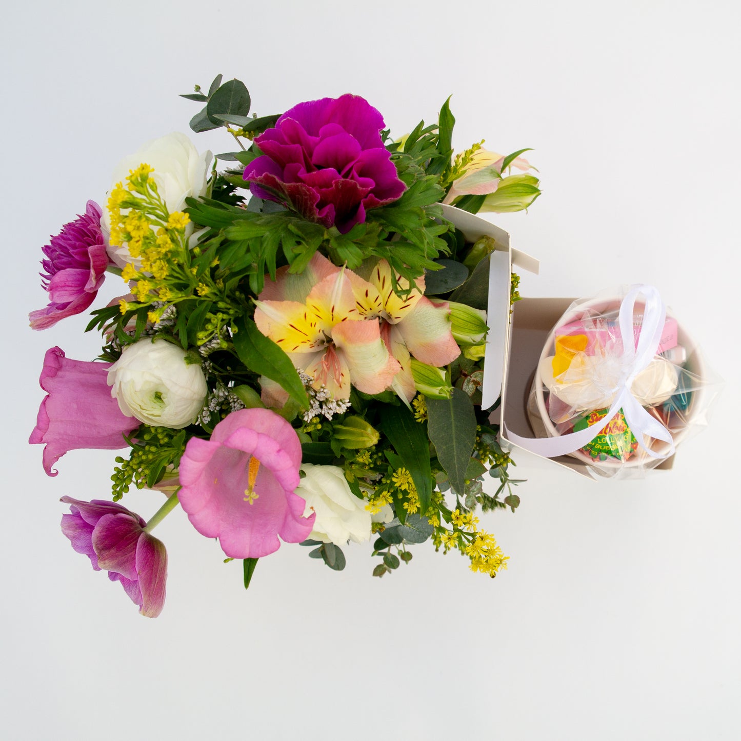 מארז ממתק ופרח