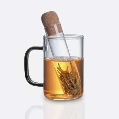 מבחנת תה מזכוכית עם פקק שעם