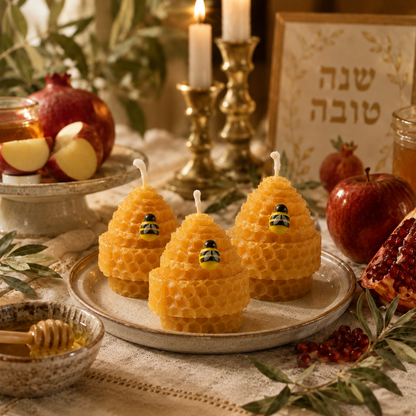 מארז 3 נרות בעיצוב כוורת ודבורה